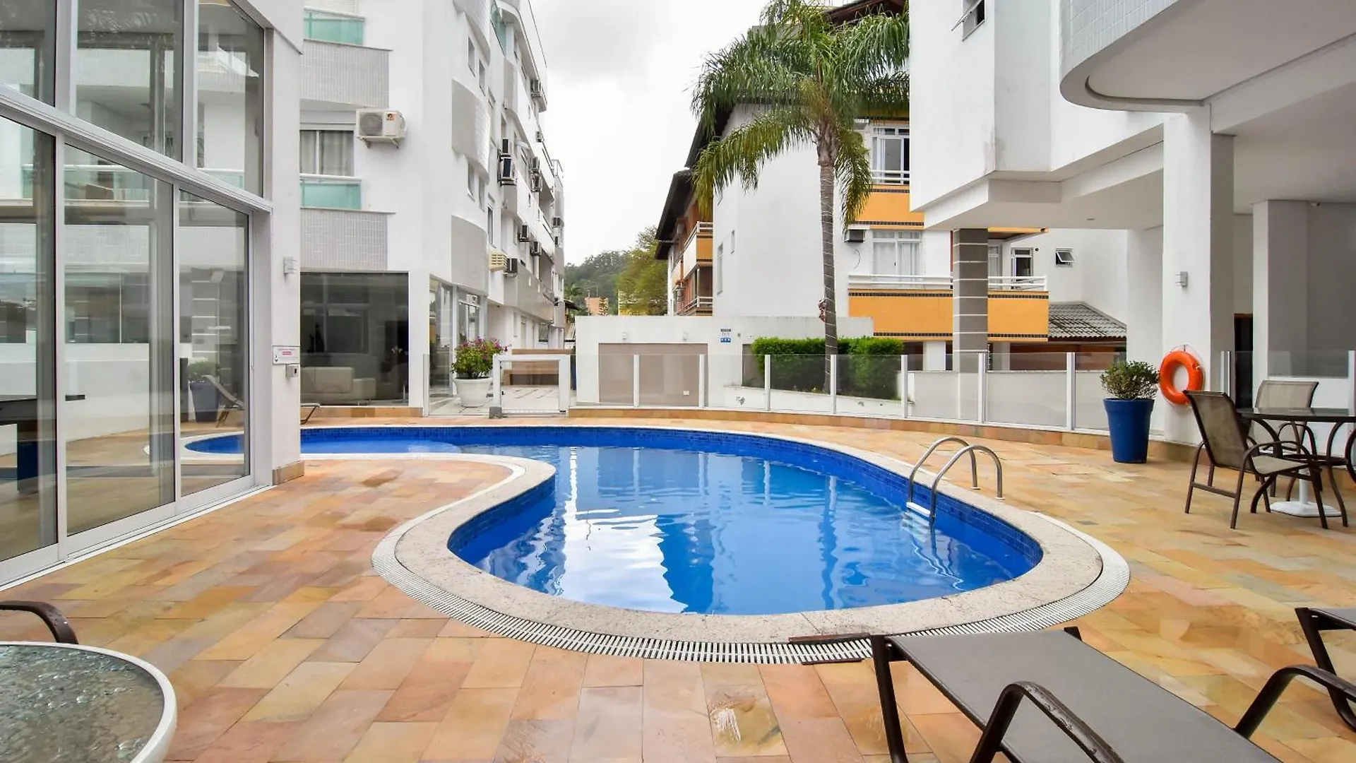 Apartamento 1 Quadra Da Praia E Piscina P1881 Florianópolis Brasil